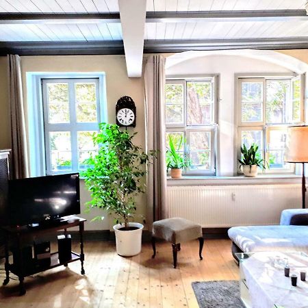 Schulmeisterhaus Наумбург Экстерьер фото